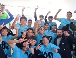 Maksan Otomotivspor U-16 liginde yarı finalde (HAVADİS ÖZEL)