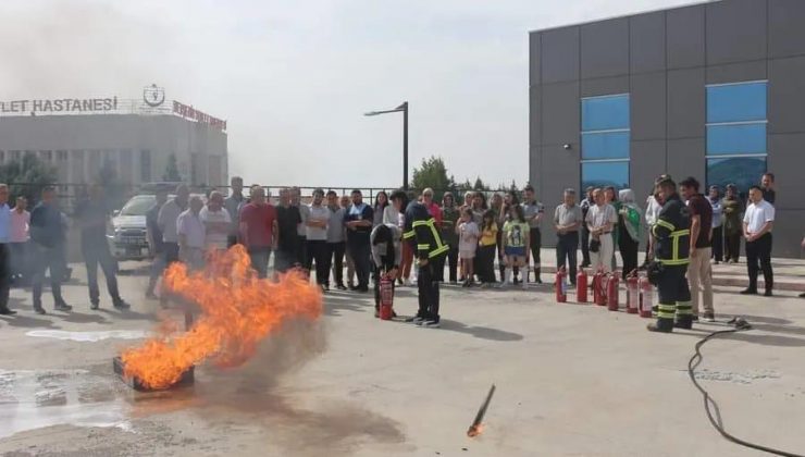 Nevşehir İl Sağlık Müdürlüğü’nde Yangın Eğitimi ve Tatbikatı Düzenlendi
