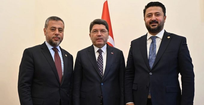 Adalet Bakanı Tunç’un ziyaretçileri Nevşehir Milletvekilleri
