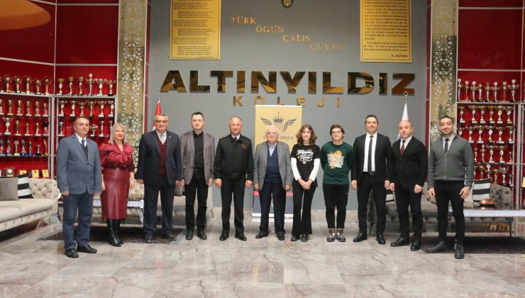 İl Jandarma Komutanı Altınyıldız Eğitim Kurumları’na İade-İ Ziyarette Bulundu