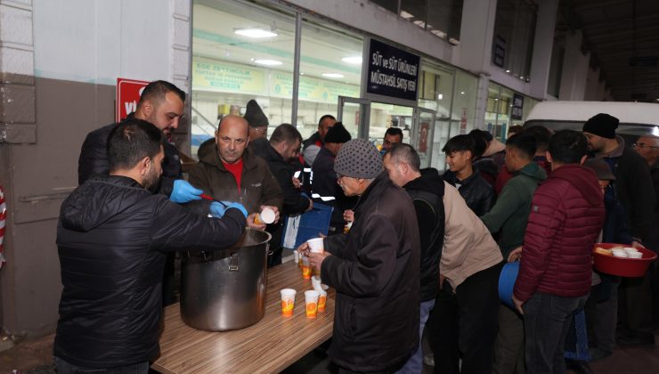 Pazar Esnafına Sıcak Sabah Çorbası