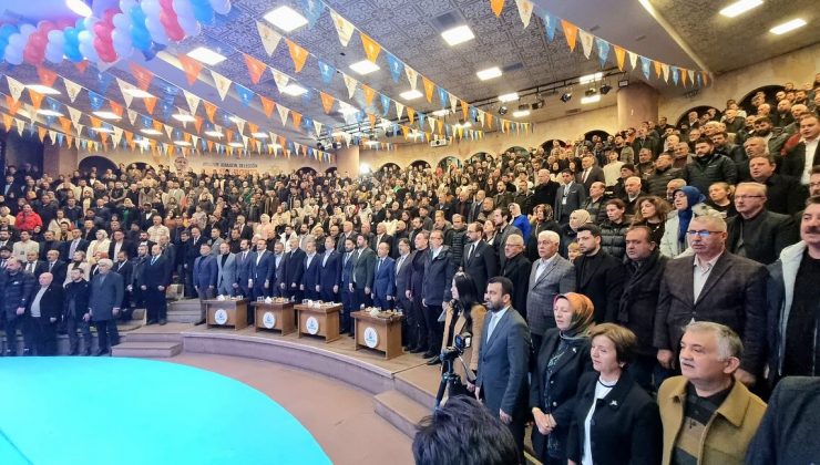 AK Parti Merkez İlçe Başkanlığı kongresi yapıldı