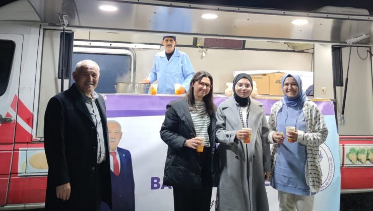 Başkan Pınarbaşı’ndan NEVÜ’lü Öğrencilere Sıcak Çorba İkramı