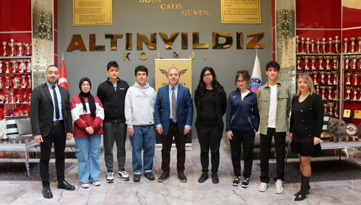 TÜBİTAK Türkiye Birincisi Öğrencilerinden Büyük Başarı