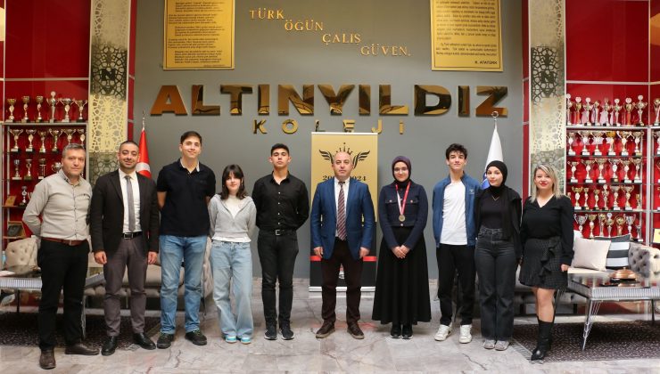 Altınyıldız Koleji Fen ve Anadolu Liseleri Şiir Yarışmasında Nevşehir Birincisi