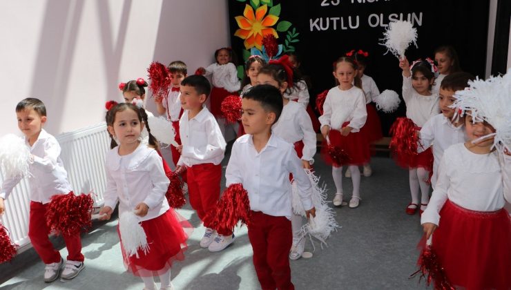 Uçhisar’da 23 Nisan’a Renkli Kutlamalar Damga Vurdu