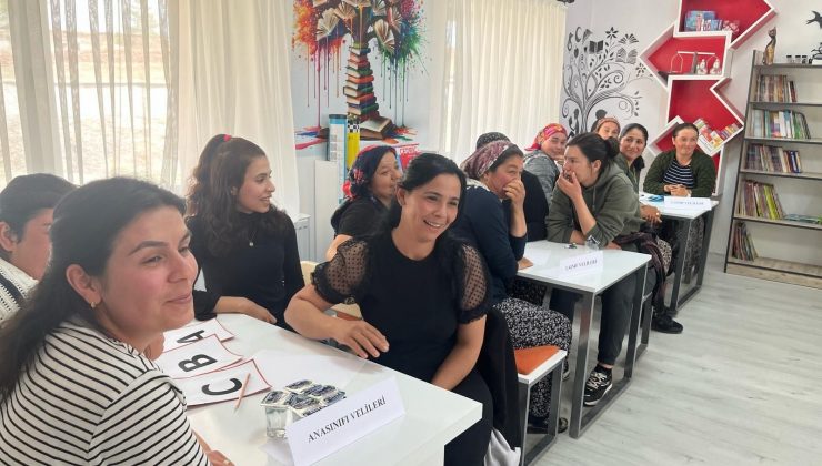 Ayhanlar Köyünde Bilgi Yarışmasında Veliler Yarıştı